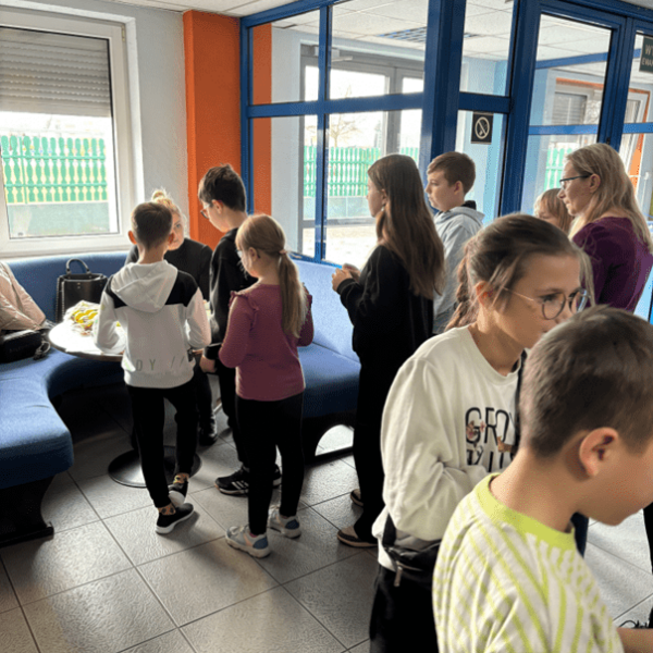 Ferie 2024 z profilaktyką w tle - dzieci