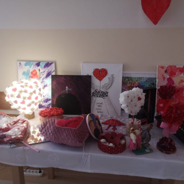 Luty w Seniorze - prezenty i upominki