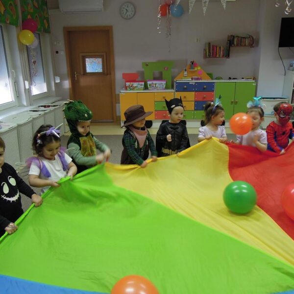 Bal karnawałowy grupa III