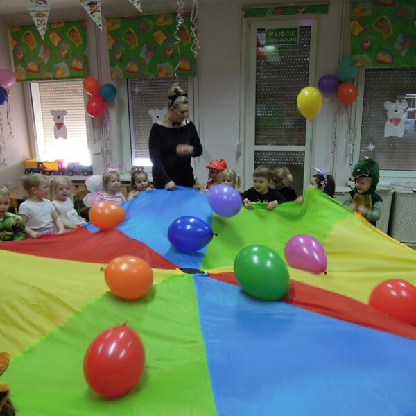 Bal karnawałowy grupa III