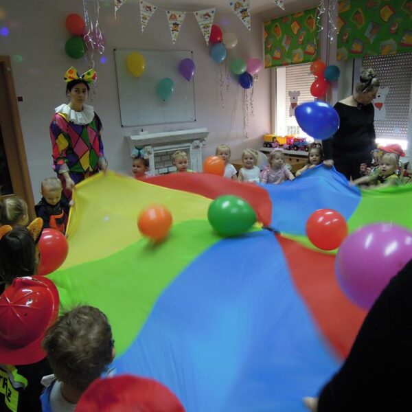 Bal karnawałowy grupa III