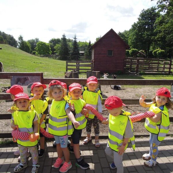 Spacer po parku - spotkanie z dinozaurami