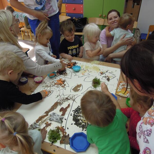 Jesienne drzewo grupa III