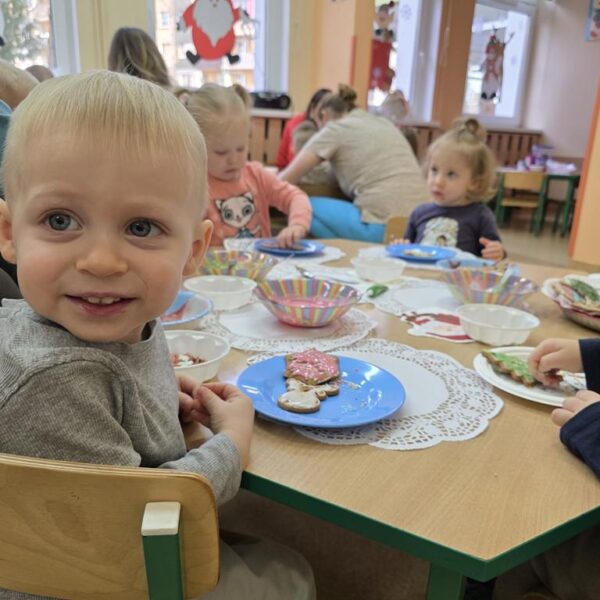 Dekorowanie pierniczków w grupie II