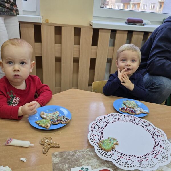 Dekorowanie pierniczków w grupie II