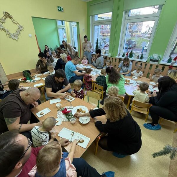 Dekorowanie pierniczków w grupie III