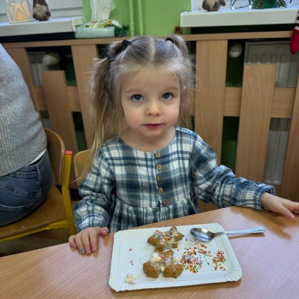 Dekorowanie pierniczków w grupie III