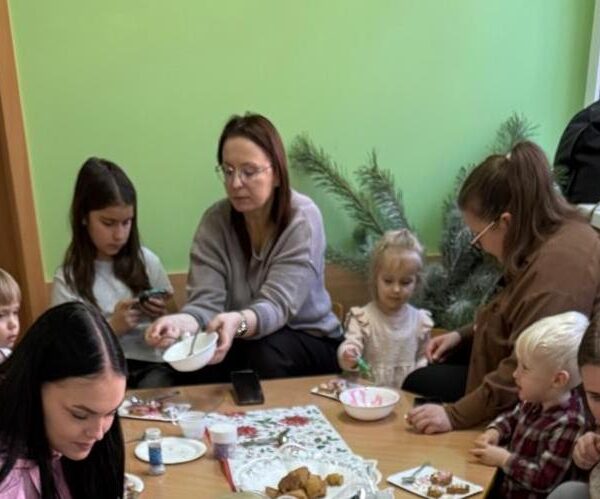 Dekorowanie pierniczków w grupie III