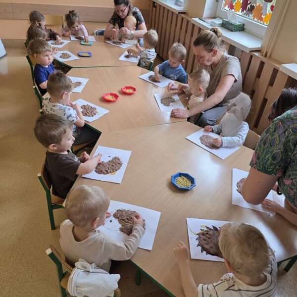 Jeż - praca plastyczna grupa II