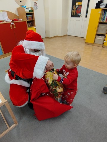 Wizyta Świętego Mikołaja - grupa II