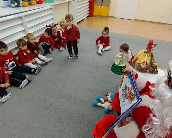 Wizyta Świętego Mikołaja - grupa II