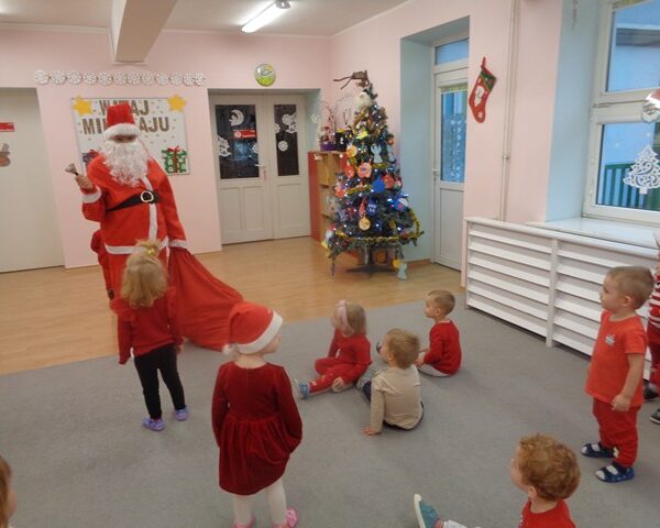 Wizyta Świętego Mikołaja - grupa III