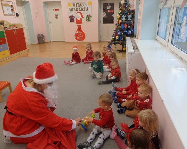 Wizyta Świętego Mikołaja - grupa III