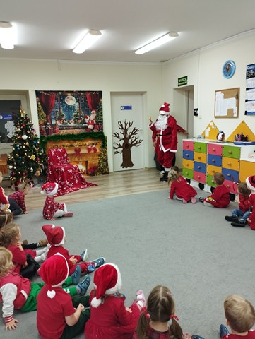 Wizyta Świętego Mikołaja - grupa IV