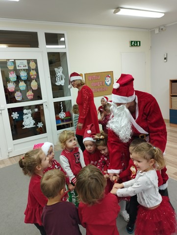 Wizyta Świętego Mikołaja - grupa IV