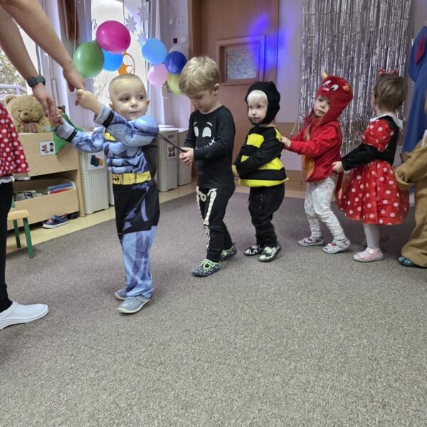 Bal karnawałowy grupa III