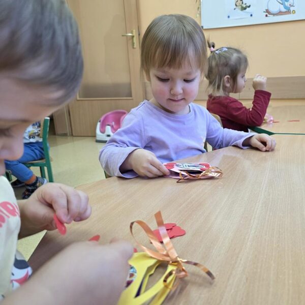 Przygotowania do dnia Babci i Dziadka