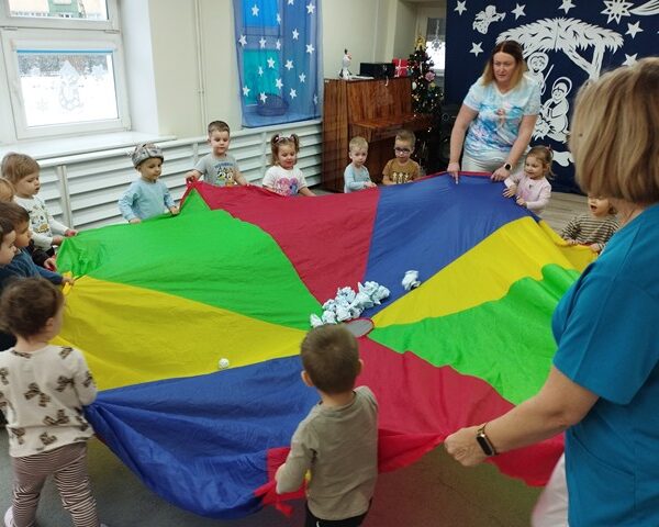 Zimowe zabawy grupa IV