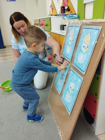 Zimowe zabawy grupa IV