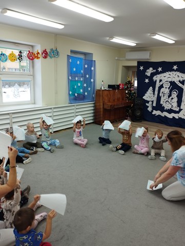 Zimowe zabawy grupa IV