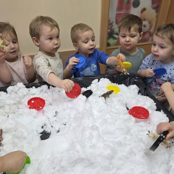 Zimowe zabawy ze śniegiem w gripie II