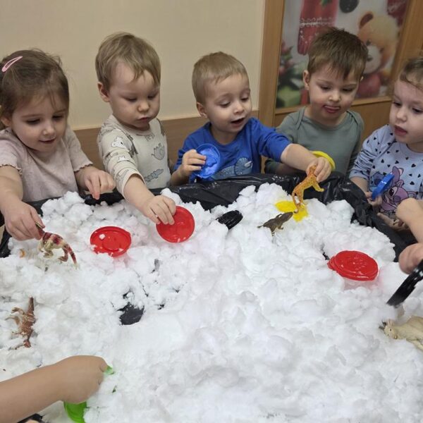 Zimowe zabawy ze śniegiem w gripie II