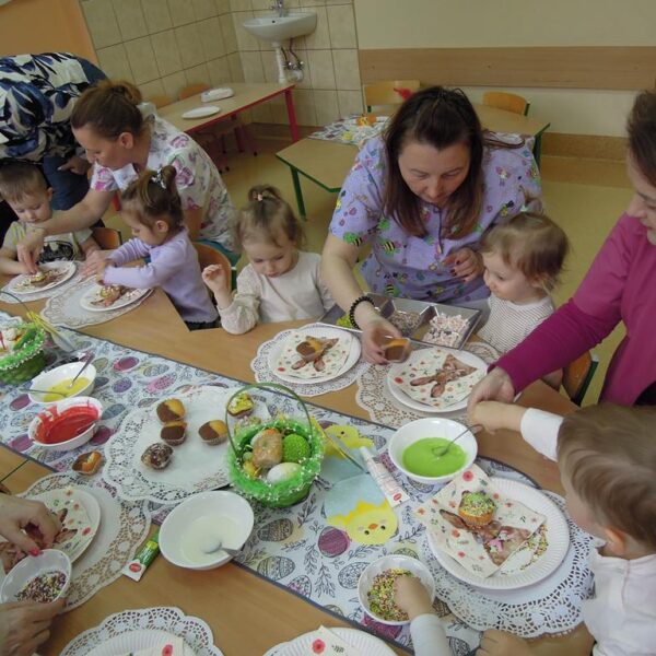 Dekorowanie świątecznych babeczek - grupa II