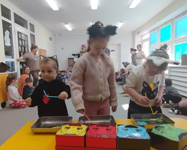 Dzień Kota i wizyta przedszkolaków – grupa IV