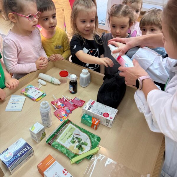 Poznajemy zawód farmaceuty - grupa III