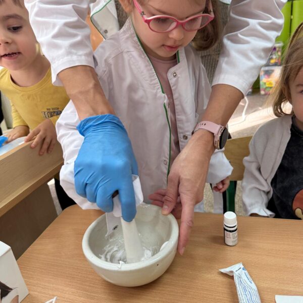 Poznajemy zawód farmaceuty - grupa III