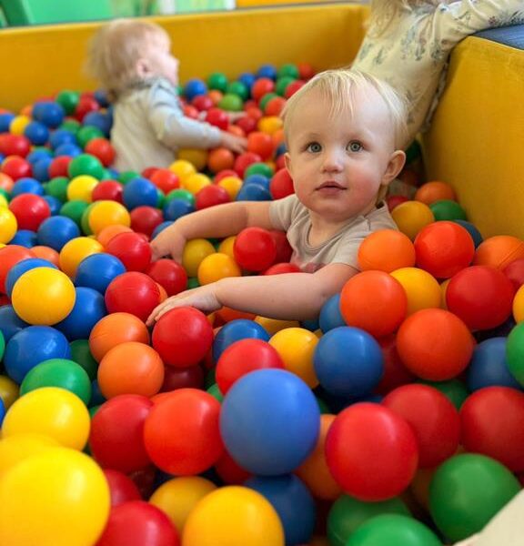 Zabawy w basenie z kulkami - grupa I