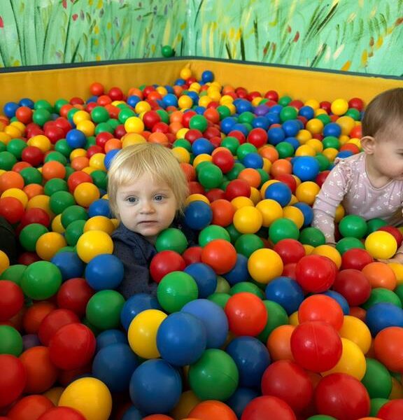 Zabawy w basenie z kulkami - grupa I