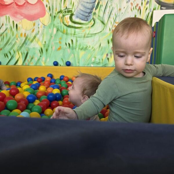 Zabawy w basenie z kulkami - grupa I