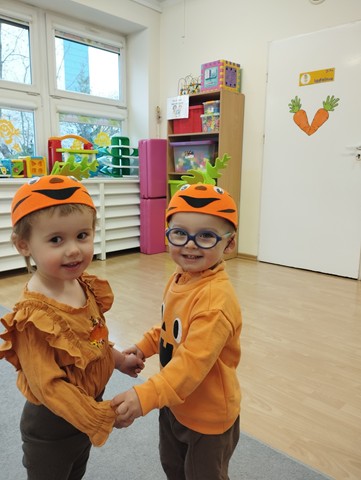 Dzień Marchewki zajęcia prozdrowotne w grupie II