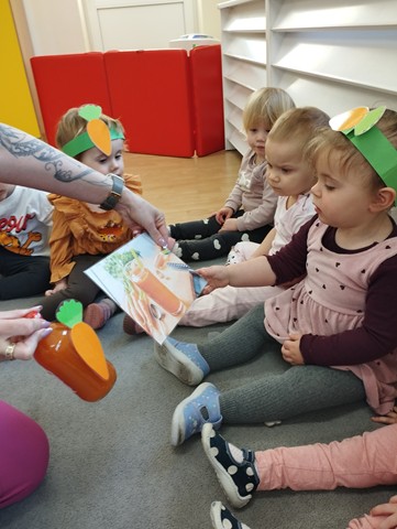 Dzień Marchewki zajęcia prozdrowotne w grupie II
